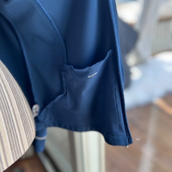 Under Armour Jacket - Picture 11 of 12